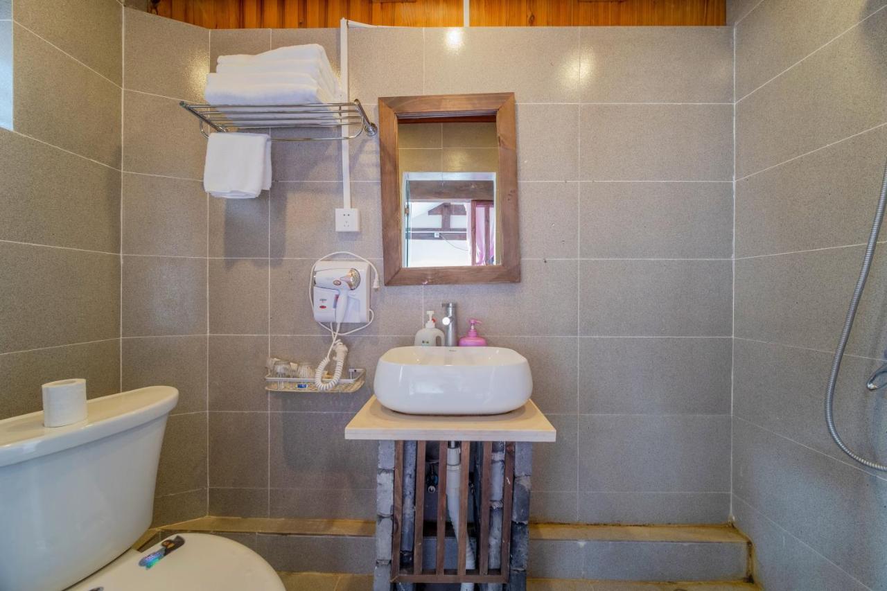 Lewo Guest House Лицзян Экстерьер фото