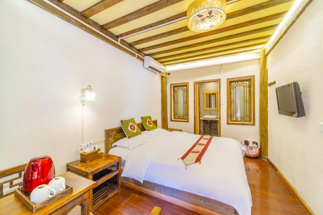 Lewo Guest House Лицзян Экстерьер фото