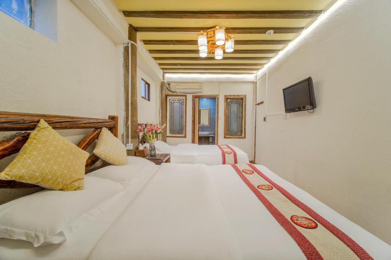 Lewo Guest House Лицзян Экстерьер фото
