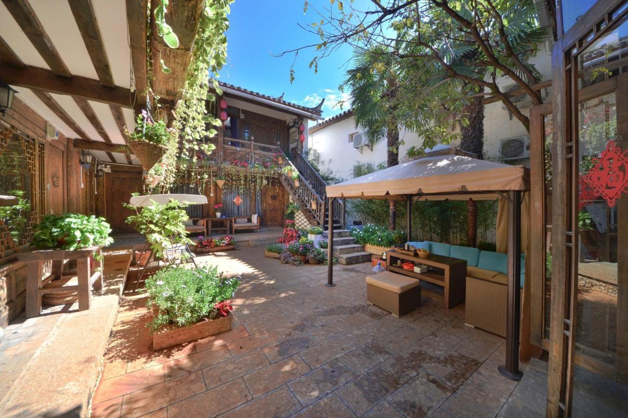 Lewo Guest House Лицзян Экстерьер фото