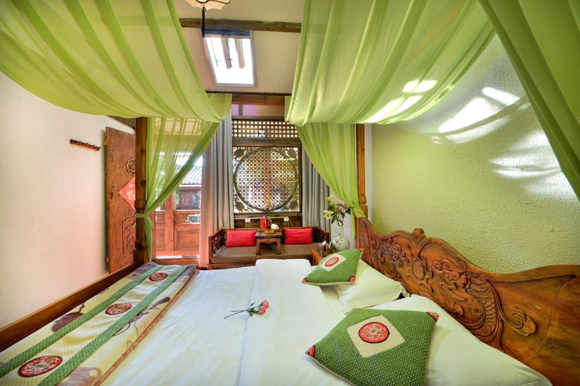 Lewo Guest House Лицзян Экстерьер фото
